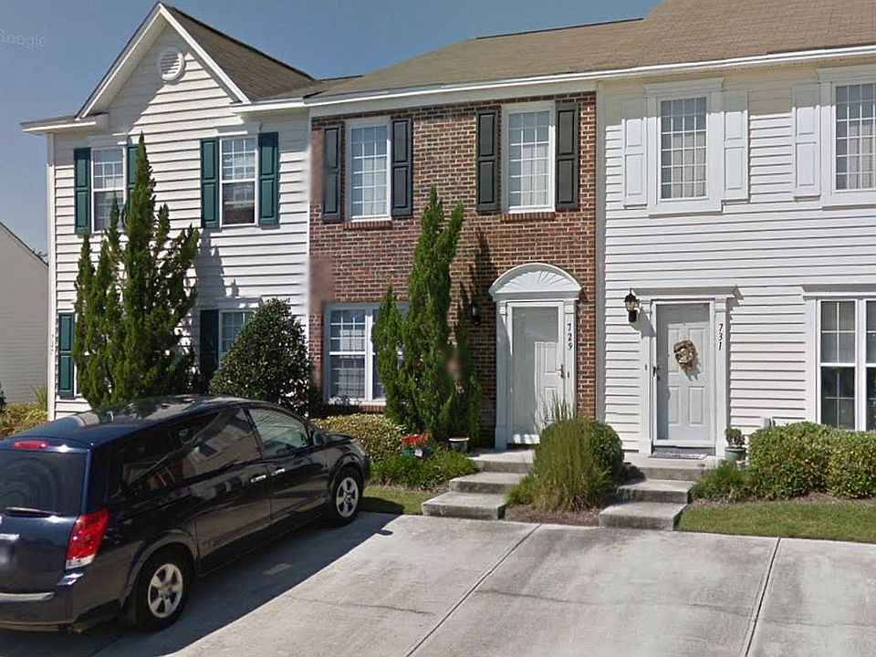 1st image of 729 Sunseeker Dr