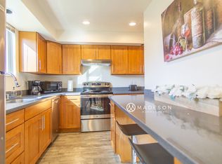 1822 10th Ave W APT 1, Seattle, WA 98119