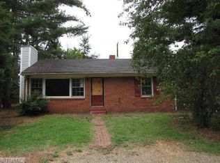 3407 Terry Ln, Greensboro, NC 27405