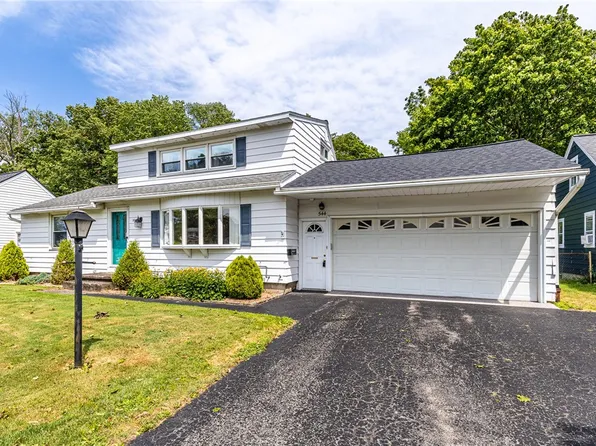 544 Harvest Dr, Rochester, NY 14626