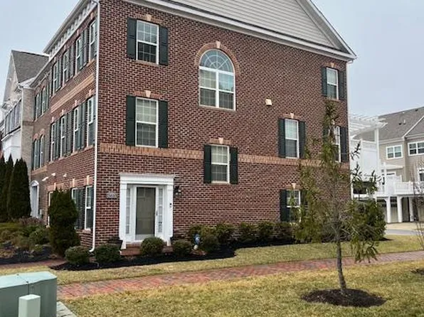 15610 Beech Tree Pkwy, Upper Marlboro, MD 20774