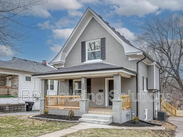 2256 S Sterling Ave, Independence, MO 64052