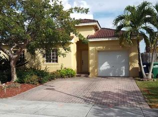 22585 SW 102nd Ct, Miami, FL 33190