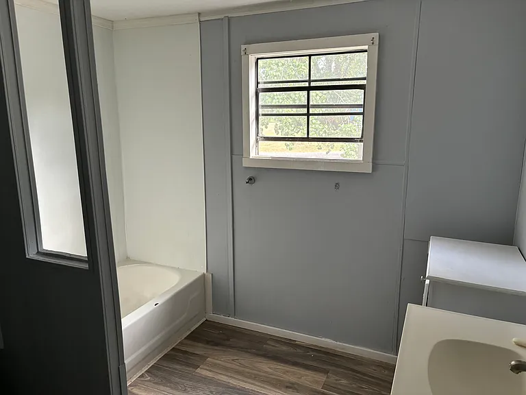 75 Hawkins Rd #3 — Photo 13