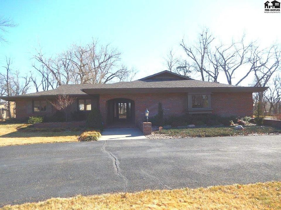 1st image of 2505 Briarwood Ln