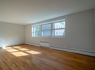 Delaware Ave Apartments, Buffalo, NY 14216