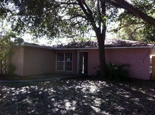 621 Wood Rd, Seffner, FL 33584