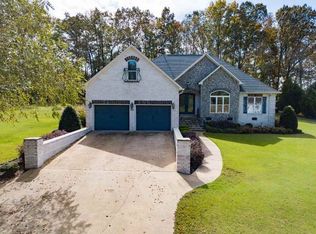 80 P Haynes Ln, Savannah, TN 38372