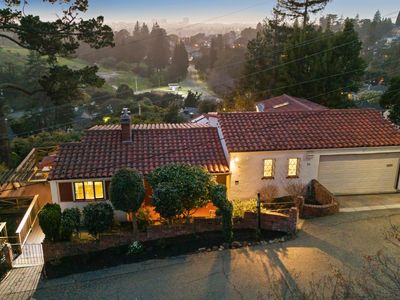 31 Wilding Ln, Oakland, CA, 94618