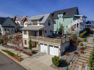 529 Porcupine Ln, Chelan, WA 98816