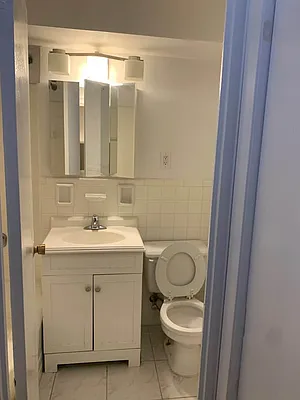 Rented by Punia & Marx Inc. | media 12