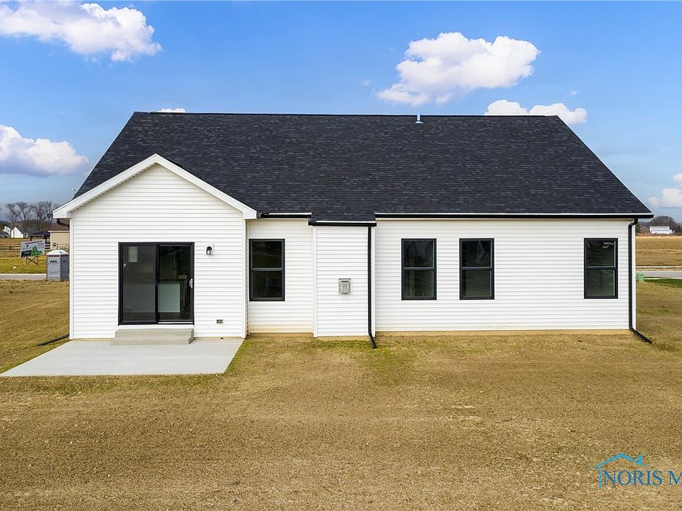 7407 Hunters Chas, Maumee, OH 43537 Zillow