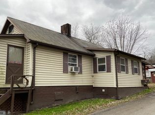 155 Gilmore Rd, Uniontown, PA 15401