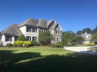 7310 Hambleton Dr, Saint Michaels, MD 21663