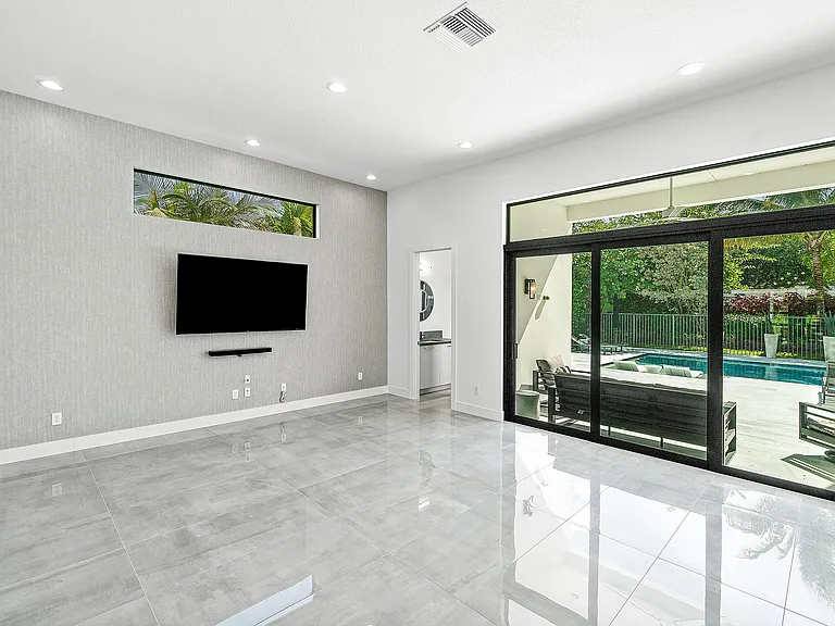 9006 Dulcetto Ct — Photo 21