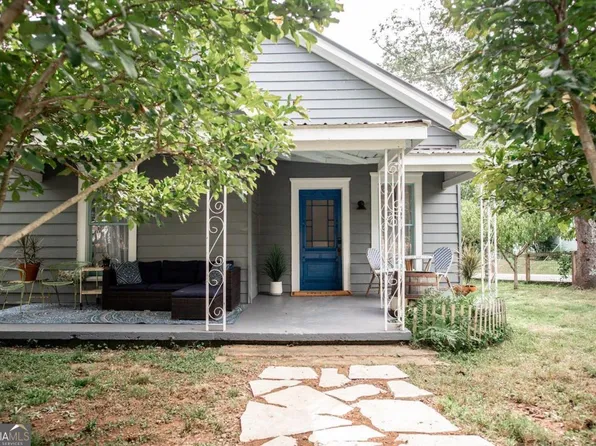 1424 E Broad St, Athens, GA 30601