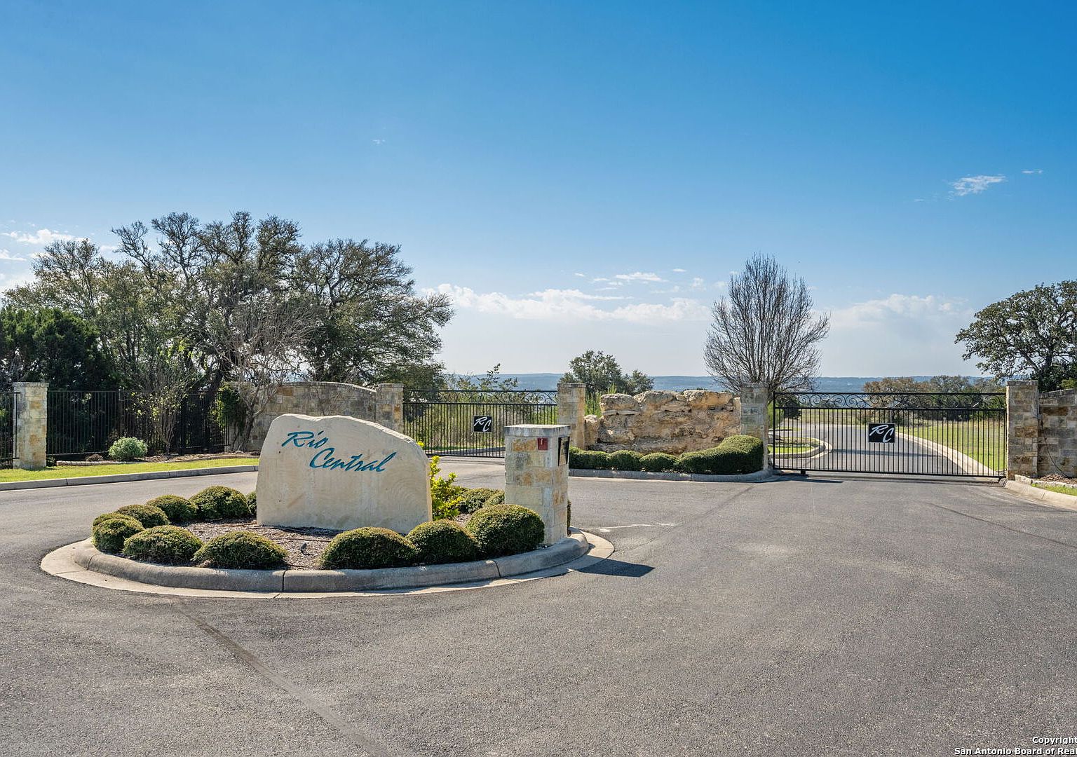 365 River Cliff LOT 2280