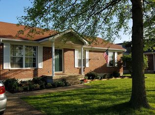 998 Beech Grove Rd, Shepherdsville, KY 40165