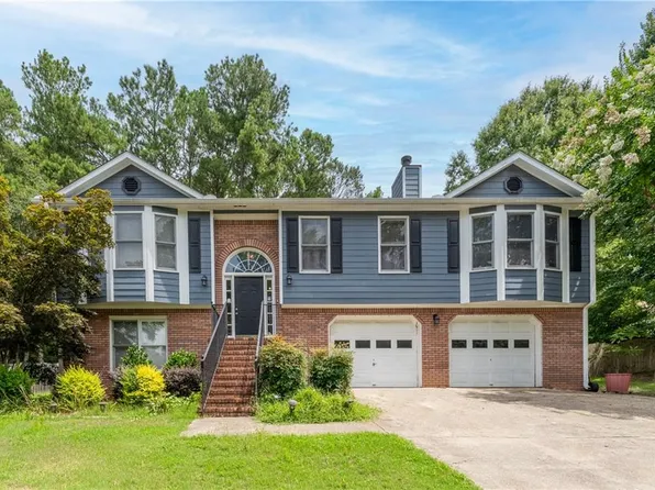 3676 Victoria Dr, Buford, GA 30519