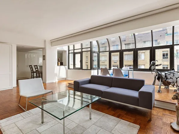860 5th Ave #11E, New York, NY 10065