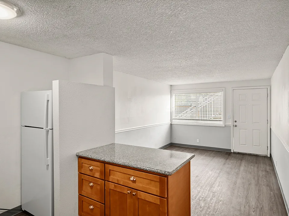 Kings Court-Unit 48 (9)