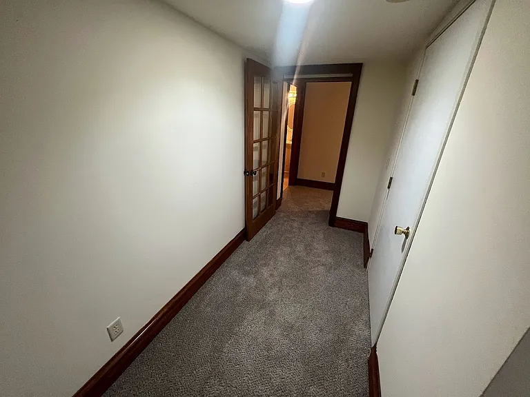 609 E Gorham St #G102 — Photo 6