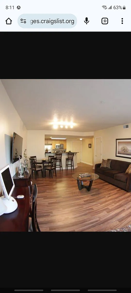 Building Photo - 490 Bedford St #201