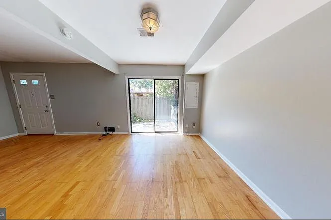 3836 Miramonte Pl #3836 — Photo 2