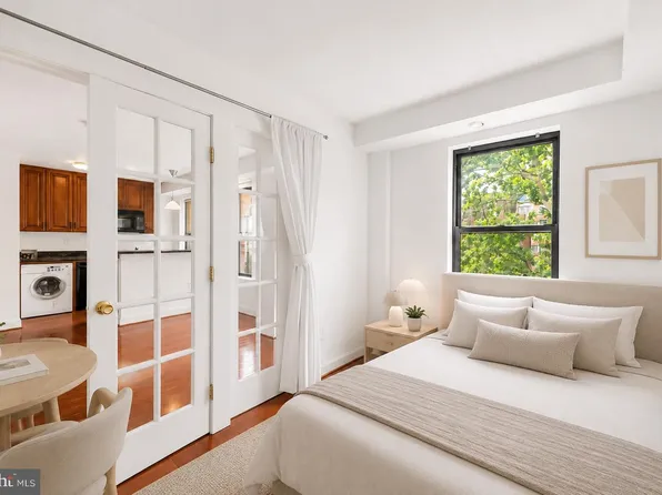 1125 12th St NW APT 64, Washington, DC 20005