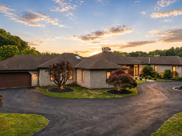 403 Way Rd, Wilmington, DE 19807