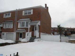 3526 Chalfont Dr, Philadelphia, PA 19154