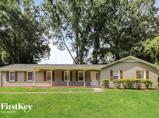 1930 Echo Trl, Pfafftown, NC 27040