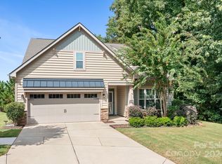 400 Brier Knob Dr, Fort Mill, SC 29715
