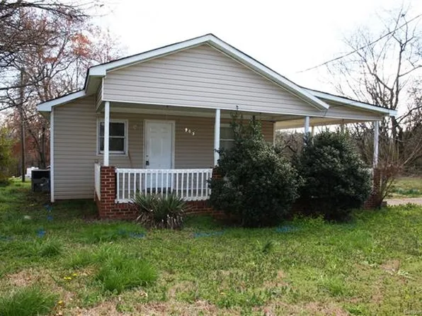 905 Chestnut St, Bessemer City, NC 28016