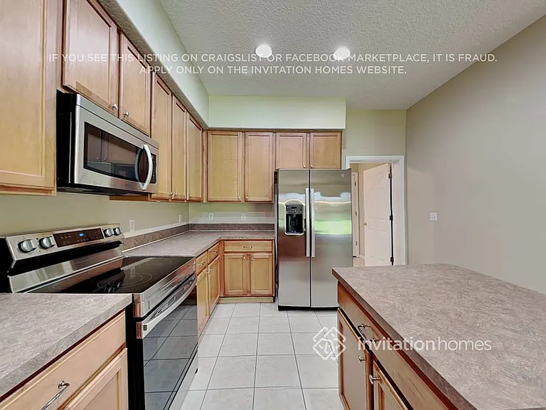 6329 Rolden Ct — Photo 12