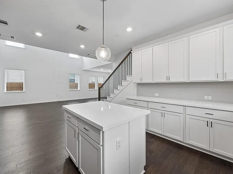 6407 Rounded Pebble Ln — Photo 11