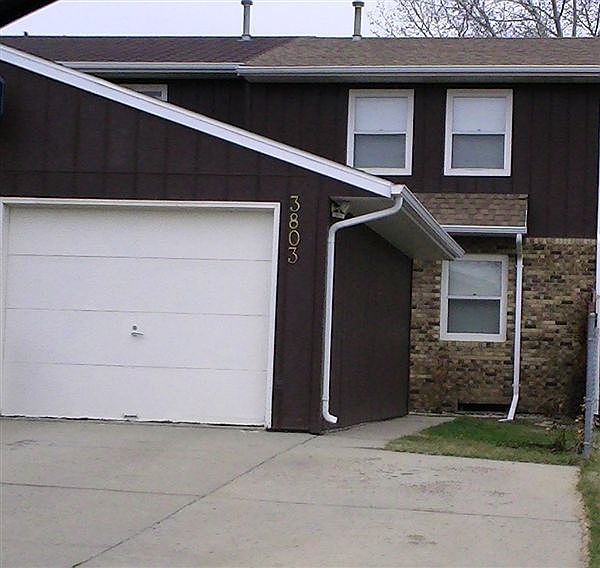 Front of 3803 Renee Dr