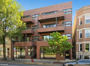 1925 W Irving Park Rd #4, Chicago, IL 60618