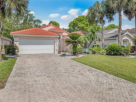2nd image of 7934 Wexford DR