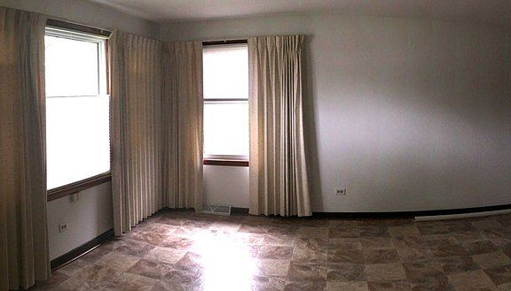 2nd image of 102 Englewood Ave