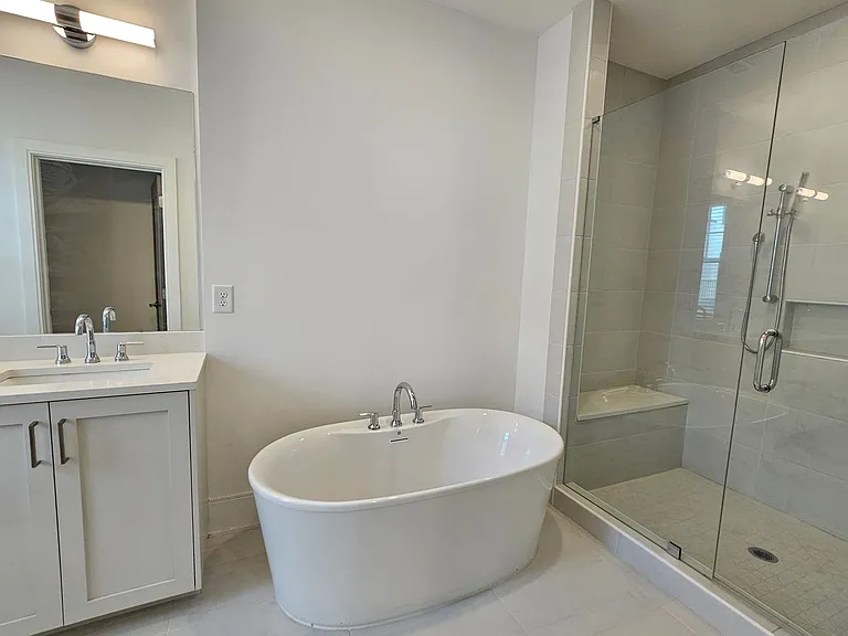 1337 Fairmont Ave NW — Photo 16