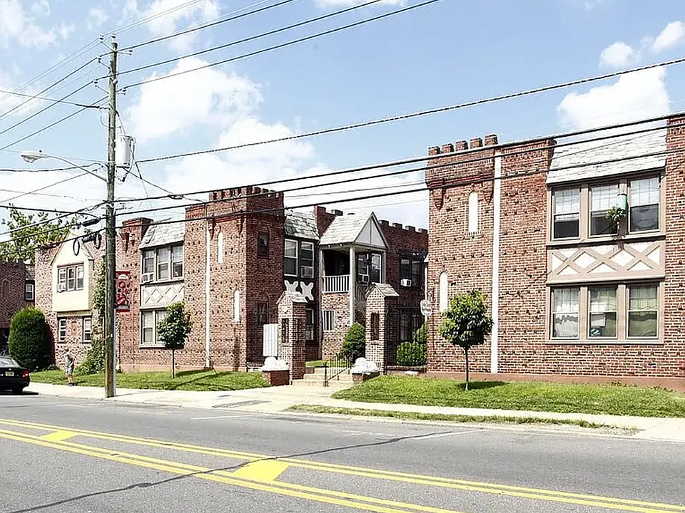 1117 N White Horse Pike #1