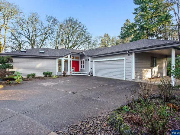 980 Holiday Ct S, Salem, OR 97302