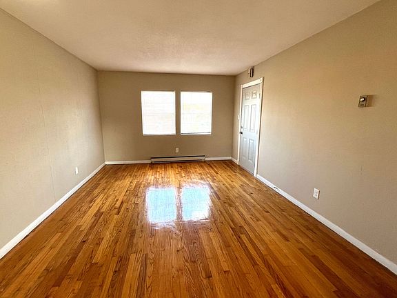 4th image of 301 Dogwood Ln #2B-1BA