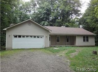 50300 Willow Rd, Belleville, MI 48111