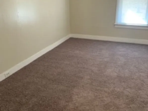 124 Old Georgia Rd, Simpsonville, SC 29681