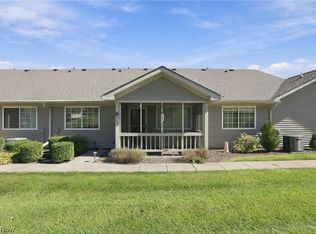 3732 Colony Hill Dr, Zanesville, OH 43701