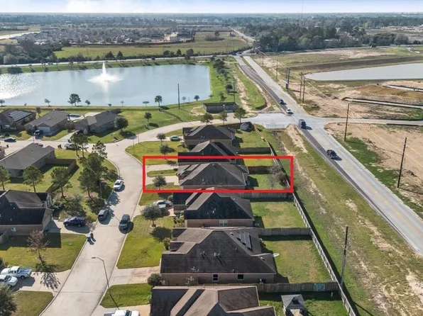 22907 Gentle Shadow Dr, Hockley, TX 77447