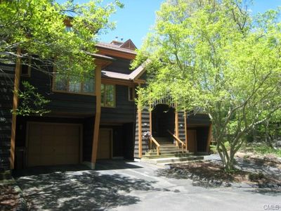 24 Tamarac Ridge Cir, Shelton, CT, 06484