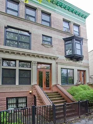 Sold by Avenue Sotheby's International Realty | media 8